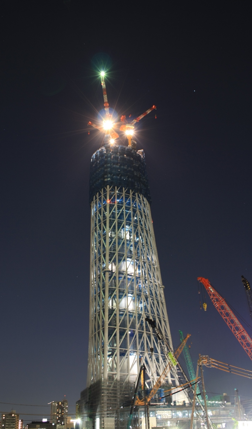 東京ソラマチ 東京スカイツリー 建造中215m